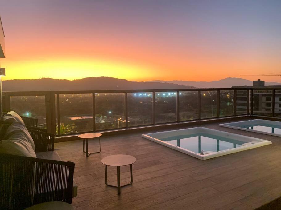 Luxury At Jurere Internacional New Wifi750mbps Apartment *