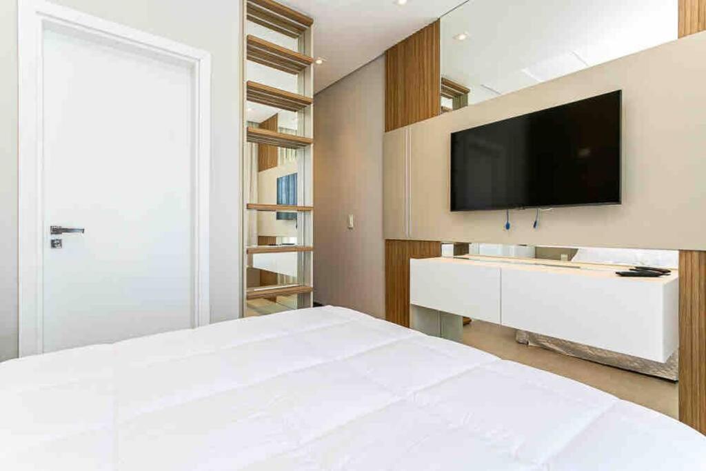 Luxury At Jurere Internacional New Wifi750mbps